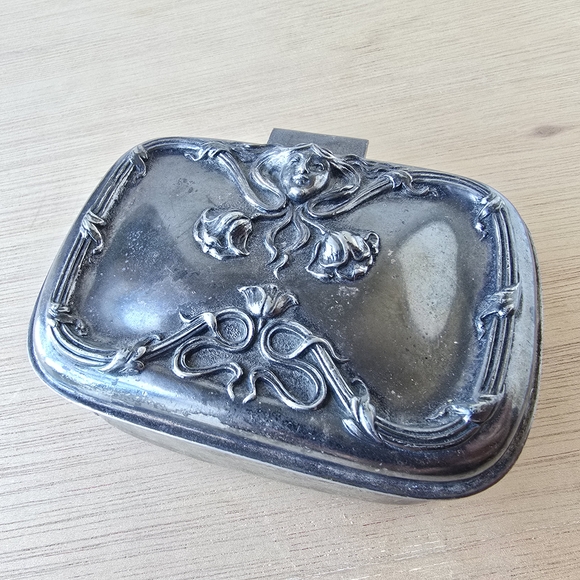 Antique Silverplated Casket Trinket Box - Picture 5 of 7